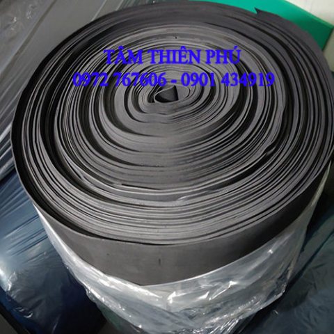 Cuộn xốp eva đen 2mm lót sàn gỗ công nghiệp