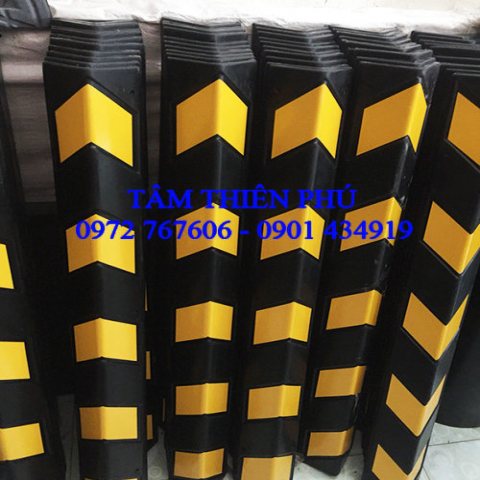 Cao su ốp cột dài 8 tấc